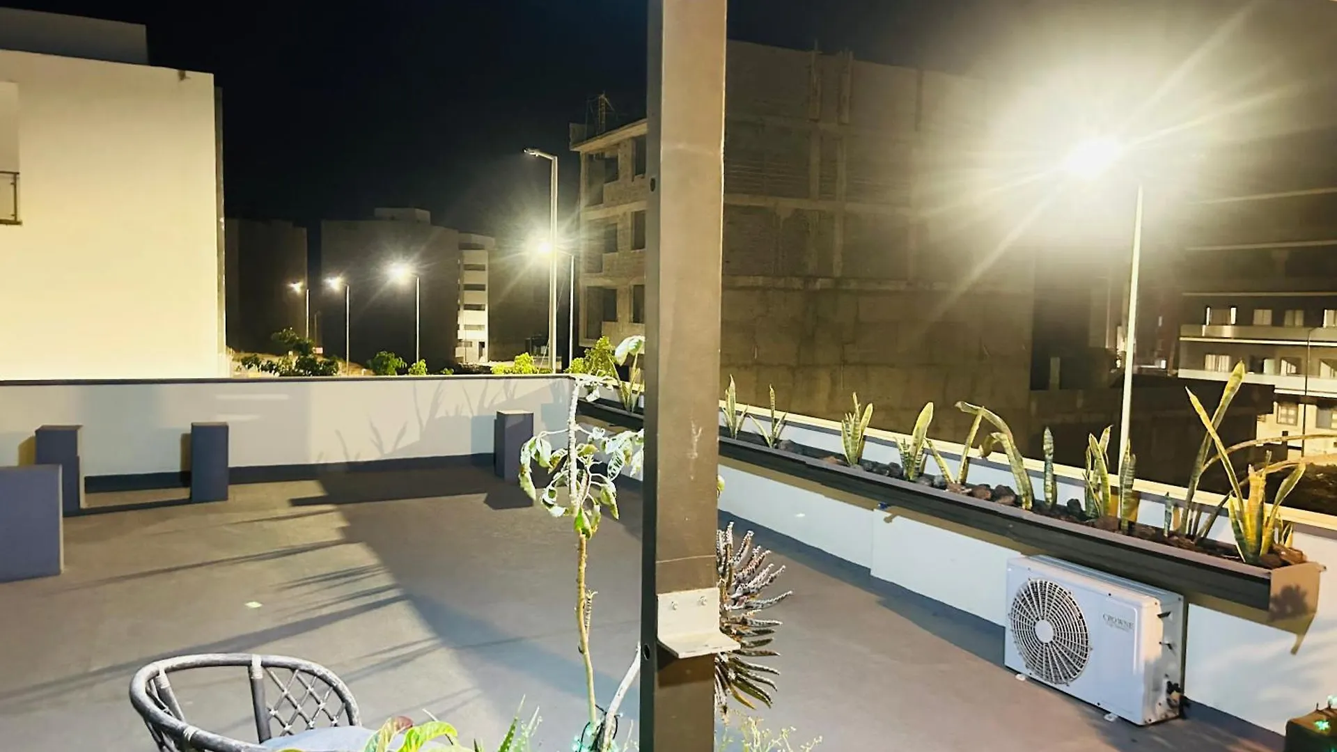 Jr'S Place Praia Apartment